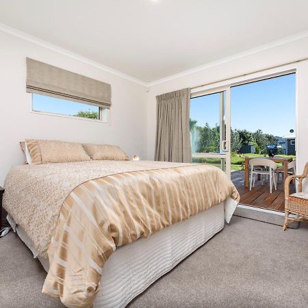 Modern Beach Break - Waihi Beach Holiday Home Exterior foto